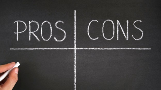 Pros and Cons of MBA and EMBA Programs