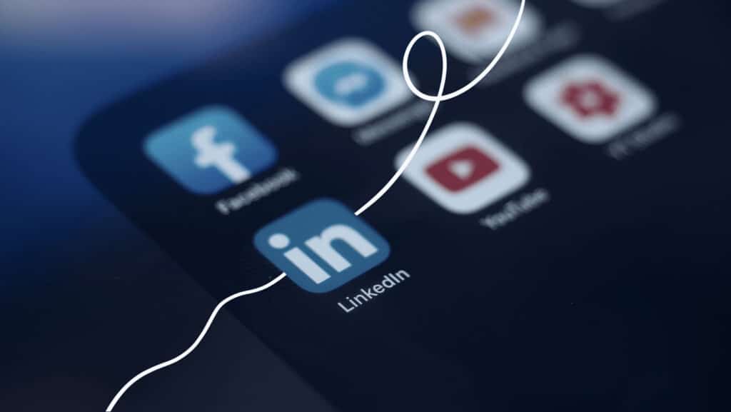 Be Social Media Savvy to be a Business Leader in the Future
