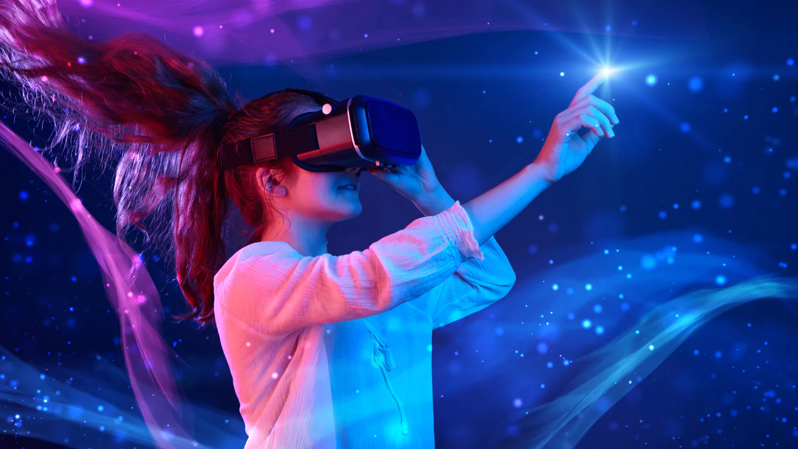 The Role of Virtual Reality in Leadership Development